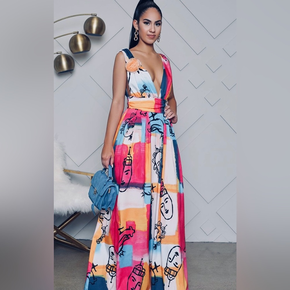 UVM Work of Art Maxi Dress - NWT size Large
